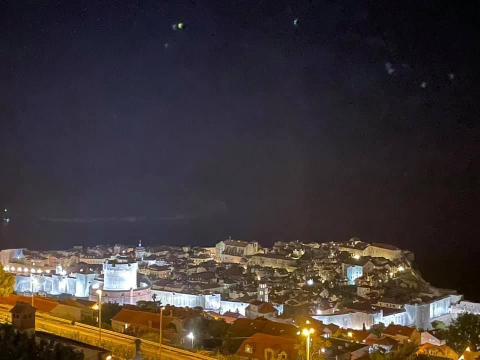 Charming View Old Town Ap, With Free Parking Daire Dubrovnik Dış mekan fotoğraf